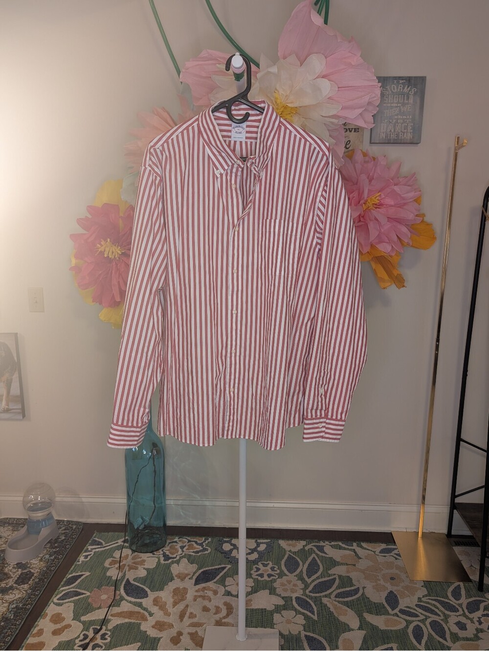 2108 - Brooks Brothers XL Red and White Striped Cotton Dress Shirt
